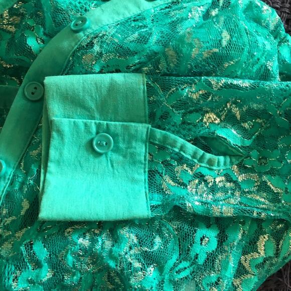 Bongo Y2K Flair Emerald Lace Subtle Silver Metallic Collar Button-Up Shirt Small - Picture 9 of 9